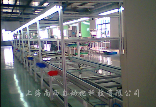 ��܇�촰�M�b���پ�